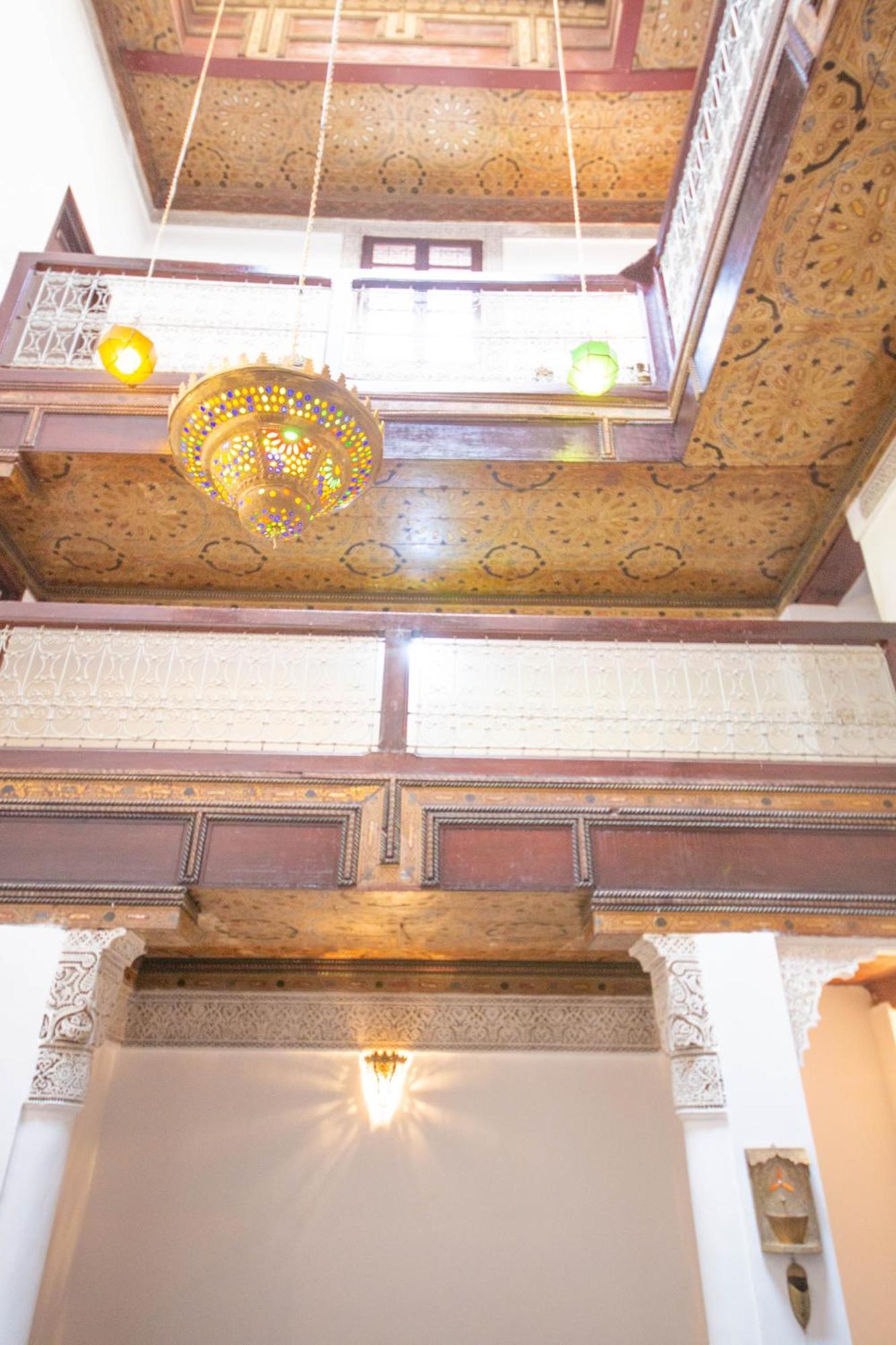 Hello Hotell Fès Exteriör bild